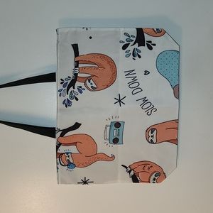 NEW- Tote bag- Shoulder bag - Sloths 🦥